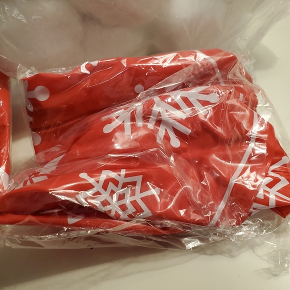 Indoor snowball game, never used, inflatable shields, 10 snowballs - Picture 6 of 7